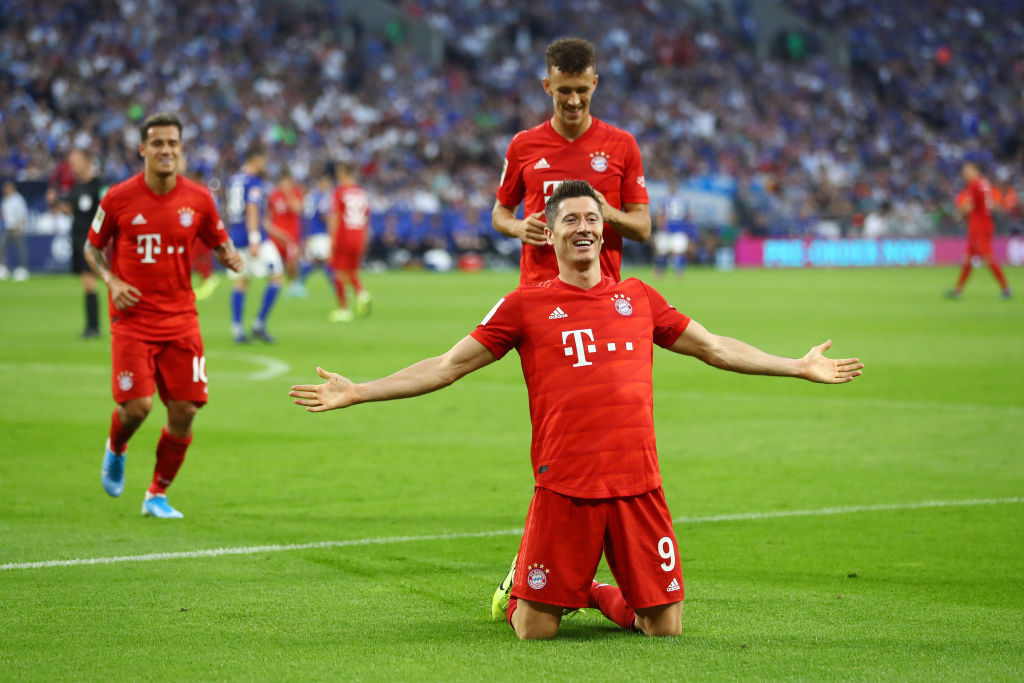 FC Bayern: Tor-Maschine Robert Lewandowski jagt Gerd ...